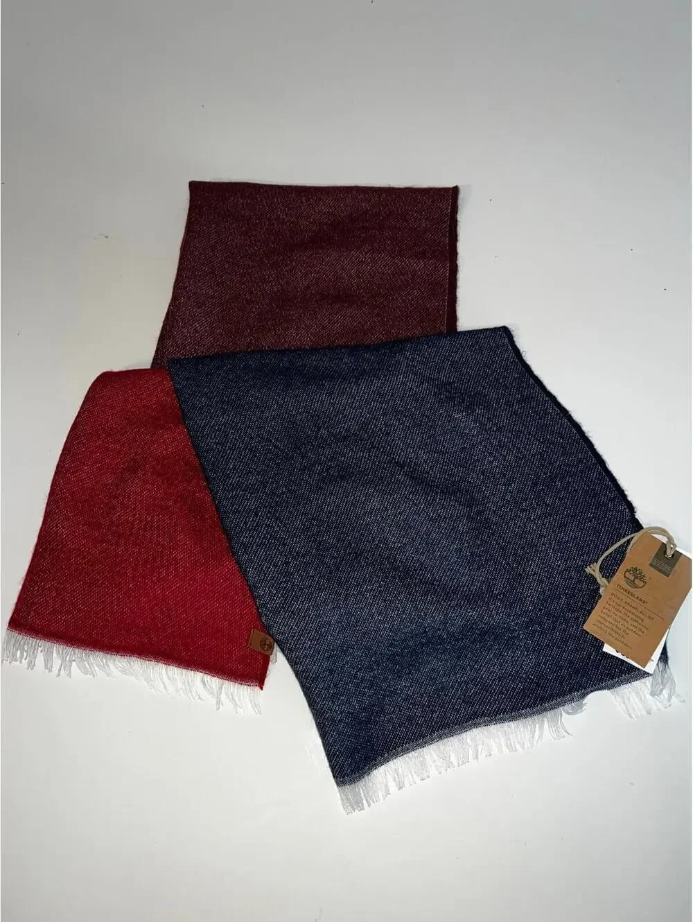 Timberland $58 Men's Medium Weight Red Navy Acrylic Scarf